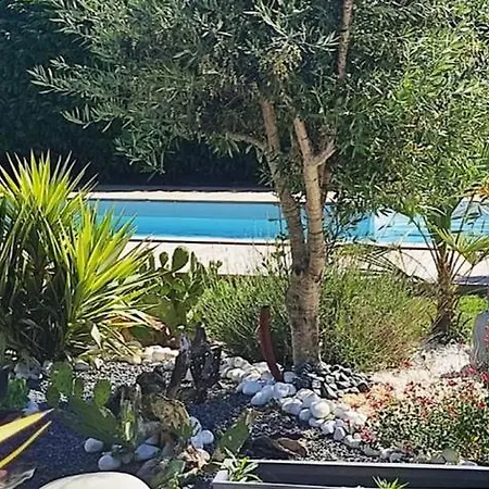 Maison De Vacances Seyresse Buitenkant foto